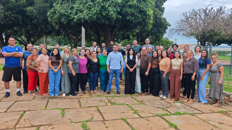 Prefeitura de Cáceres promove ação de bem-estar e ginástica laboral para servidores da Secretaria de Administração